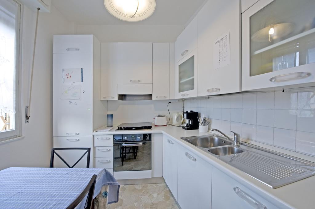 Apartment Chiesarossa Milánó Szoba fotó